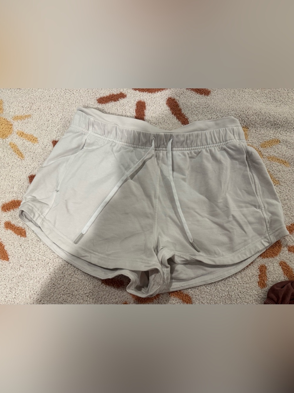 lululemon athletica Women's Light Gray Athletic Drawstring Shorts